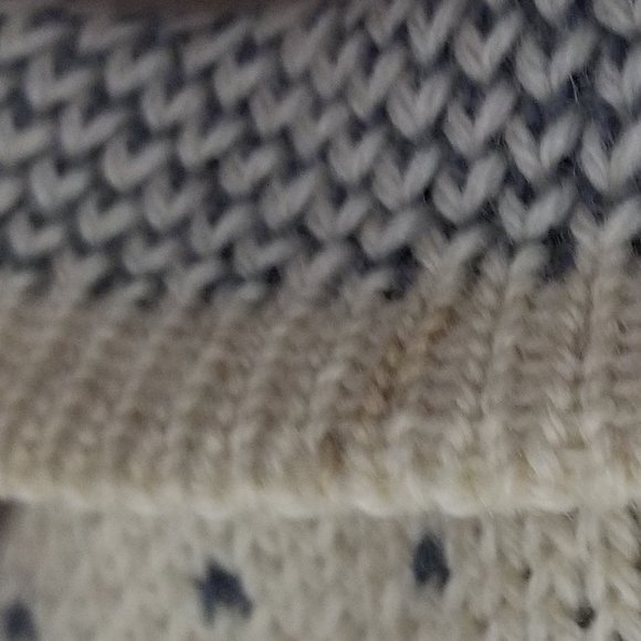 COPY - COPY - Vintage Snowflake Sweater - Picture 16 of 16